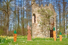 Turm-Ruinen-Nachbau